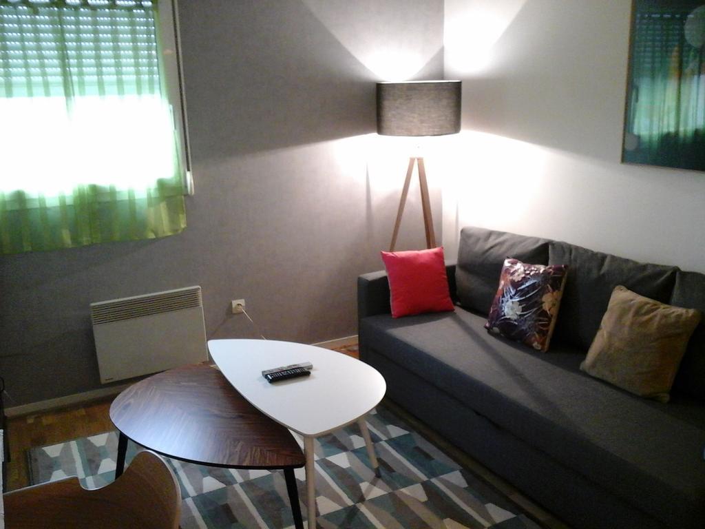 Beau Studio Noisy-Le-Grand Apartment Luaran gambar